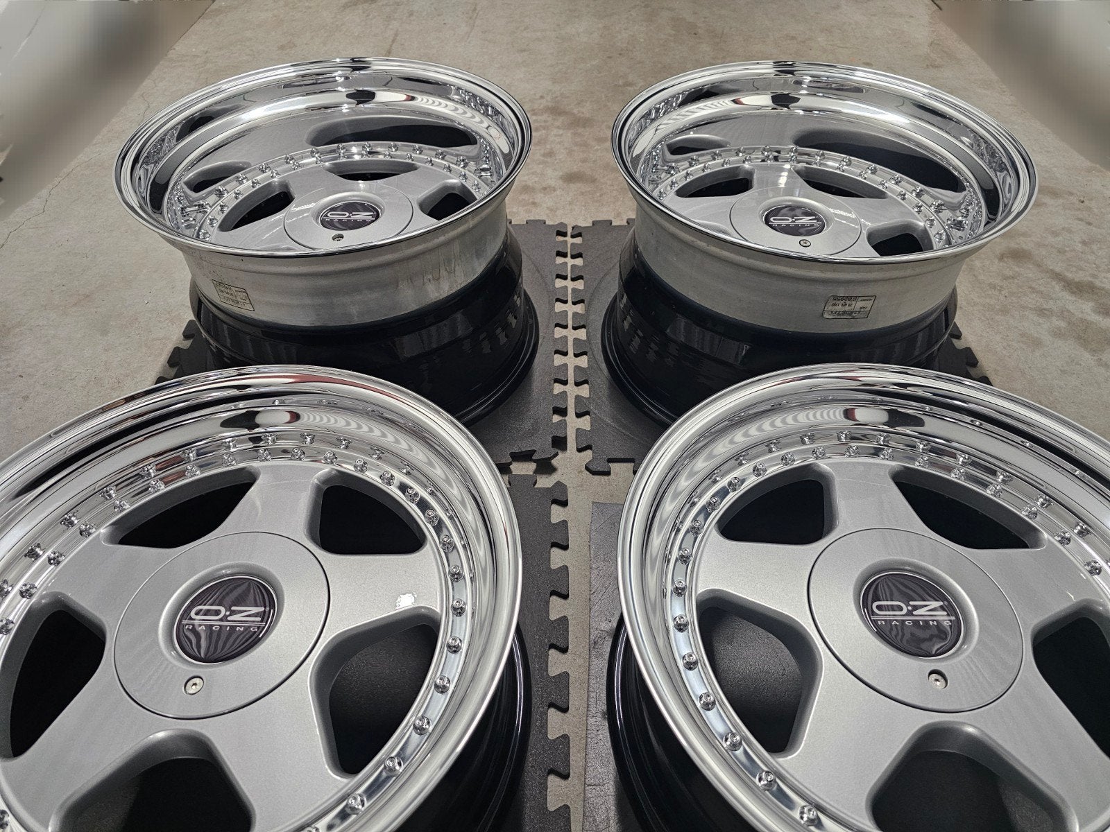 17" OZ Futura **RARE** 5X130 Porsche 964 930 Turbo Carrera, Auto-onderdelen, Banden en Velgen, Ophalen, Nieuw, 17 inch, Velg(en)