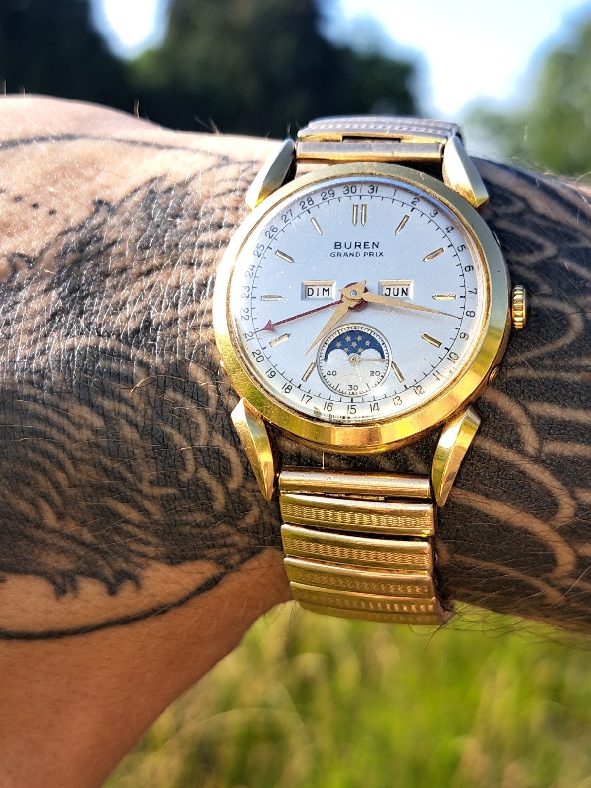 Buren grand prix triple quantième et phase de lune, Handtassen en Accessoires, Horloges | Antiek, Goud