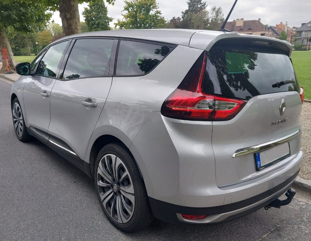 Renault Grand Scenic 1.3Tce Equilibre 7 places, attel remorq, Argent ou Gris, Euro 6, 7 places, Noir