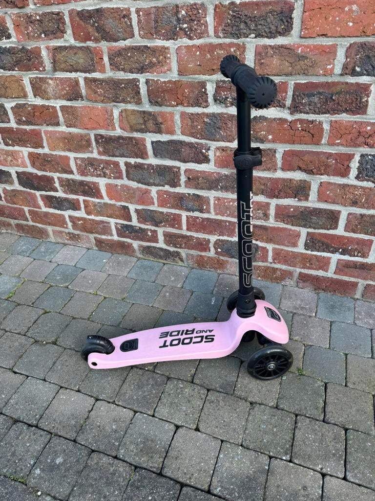 Scoot&Ride kinderstep highwaykick 3 rose, Ophalen of Verzenden, Zo goed als nieuw, Gewone step