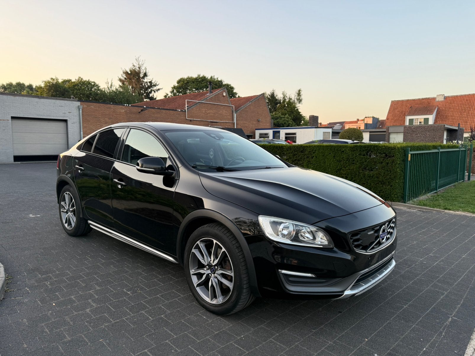 Volvo s60 2.0D D4 190Pk Cross Country euro6B, Auto's, Volvo, Automaat, Bluetooth, Euro 6, 1969 cc