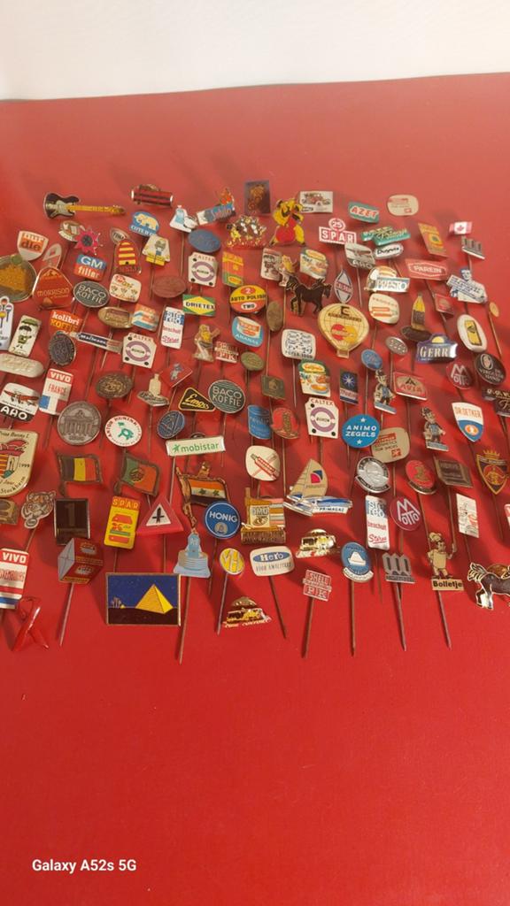 Groot lot pins voor liefhebbers., Verzamelen, Ophalen of Verzenden