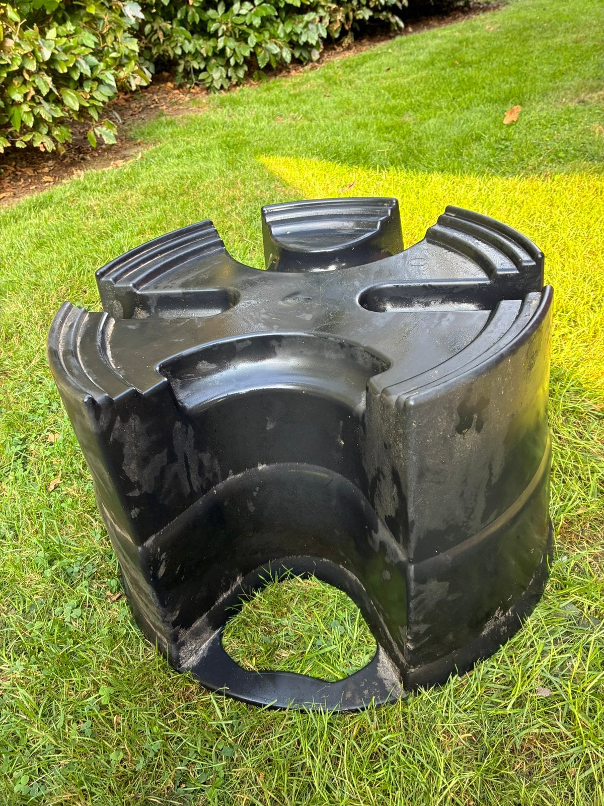Voet voor regenton met uitsparing voor kraantje., Tuin en Terras, Ophalen, Zo goed als nieuw