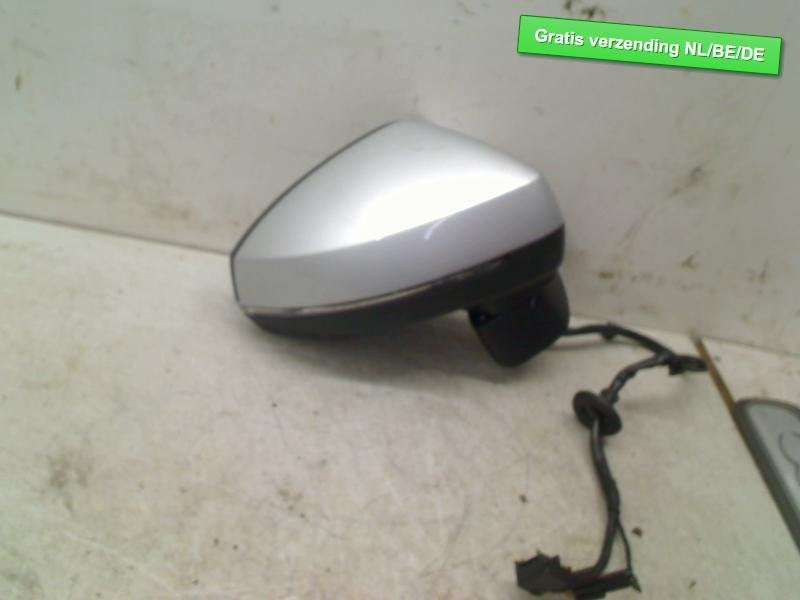 RETROVISEUR EXTERIEUR DROIT Audi A3 Sportback (8VA / 8VF), Auto-Union-Straße  1,
85057  Ingolstadt, DE, Info@audi.de, Audi, Utilisé