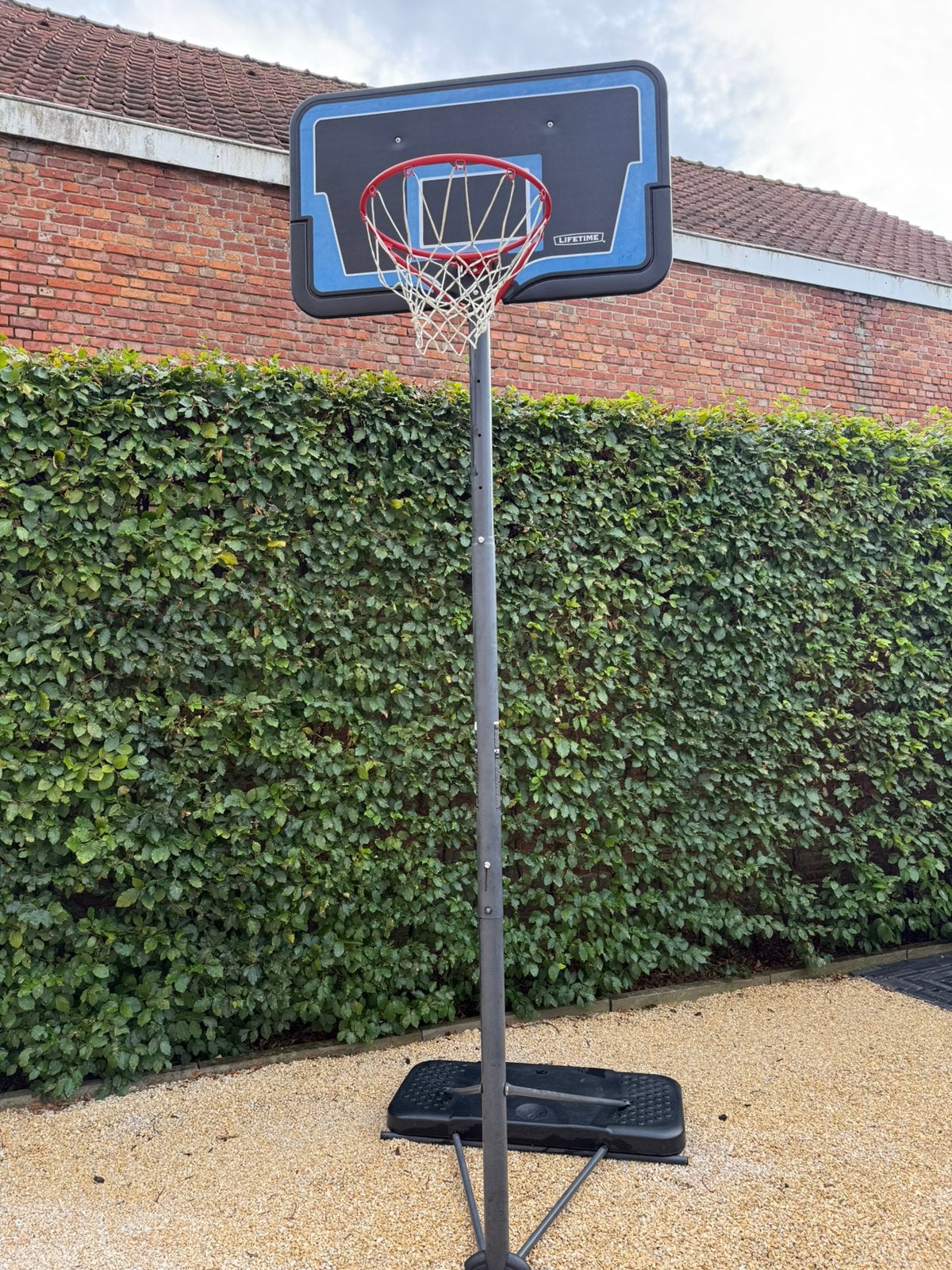 Lifetime mobiele en verstelbare basketbalpaal, Ophalen, Zo goed als nieuw