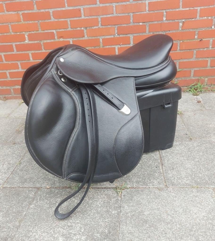 ZGAN Bates springzadel 17 inch, Dieren en Toebehoren, Ophalen