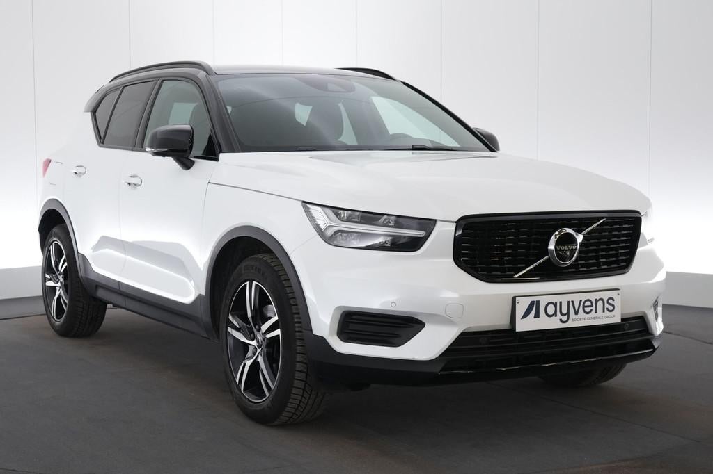 (2CAK954A) VOLVO XC40, Gebruikt, Euro 6, Wit, 5 zetels