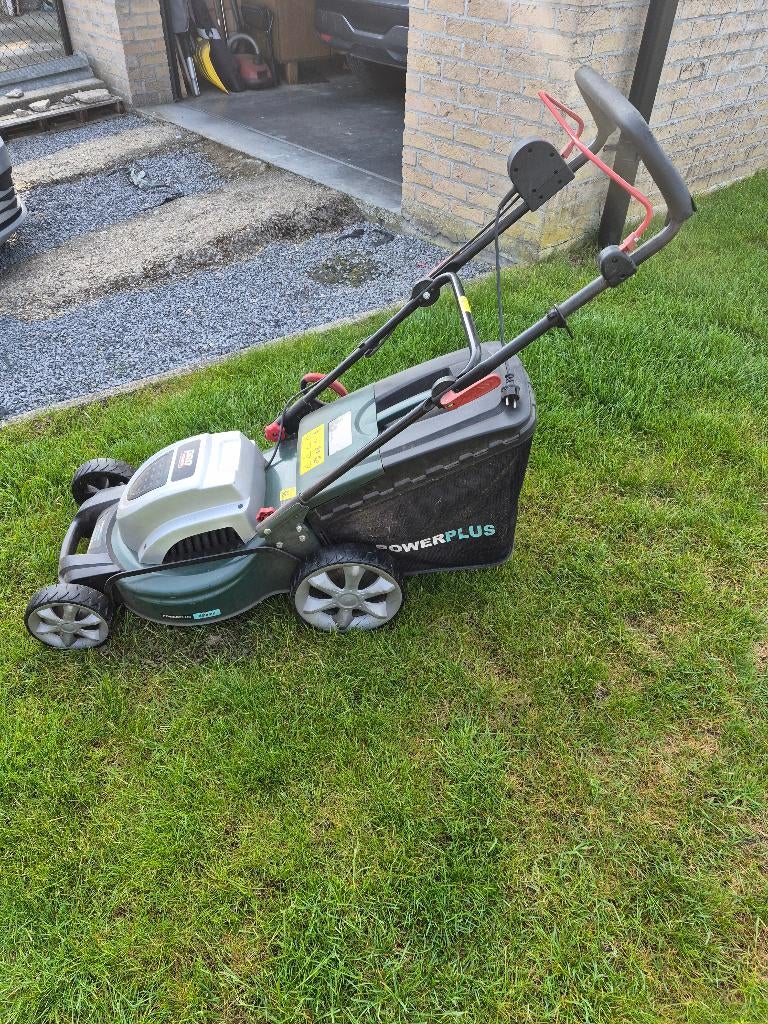 Elektrische grasmaaier, Tuin en Terras, Grasmaaiers, Ophalen, Cirkelmaaier, Elektrische grasmaaier, Power Plus