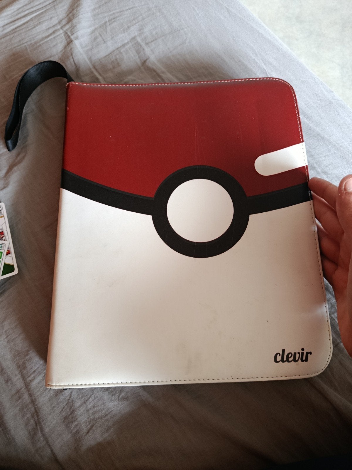 Pokemon boek+ kaarten in goede staat, Ophalen, Zo goed als nieuw, Meerdere kaarten