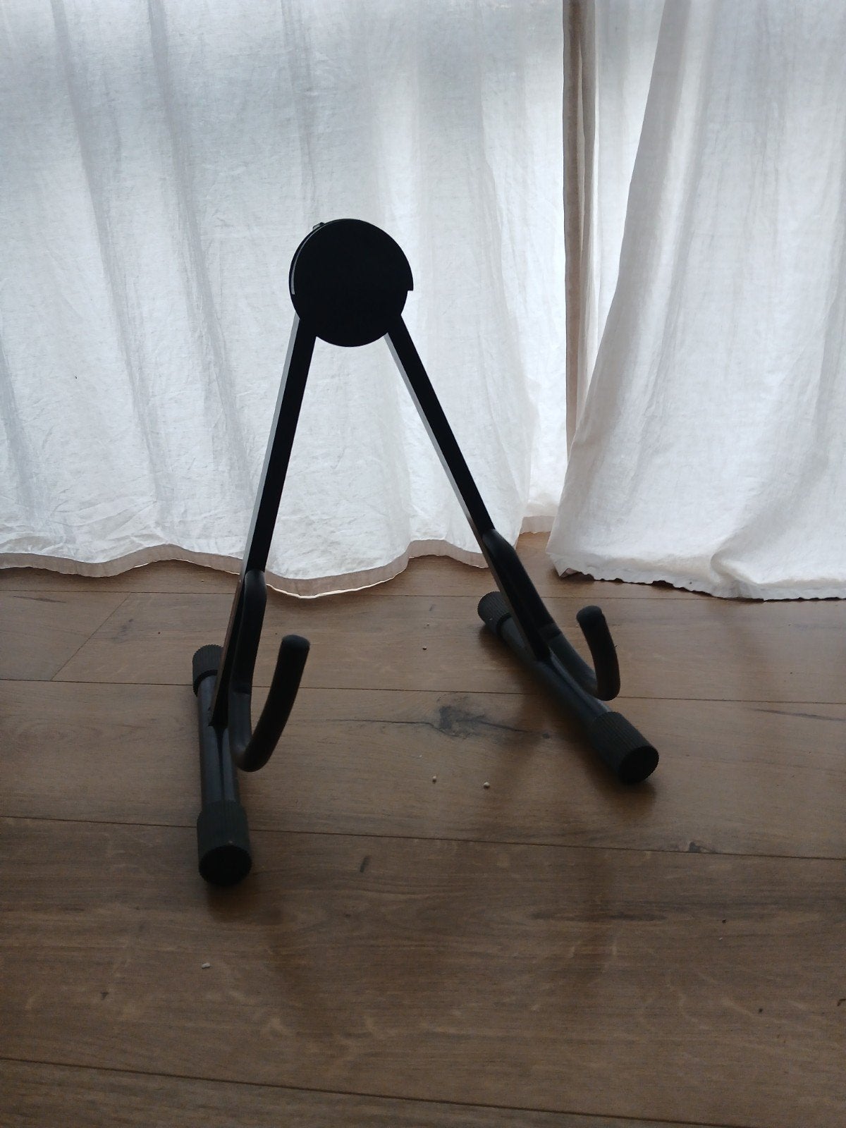 Zo goed als nieuw gitaar standaard, Musique & Instruments, Enlèvement
