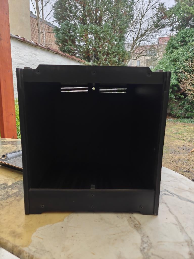 Terrarium delta terra bugz 30x30x30, Enlèvement, Utilisé, Terrarium ou Paludarium