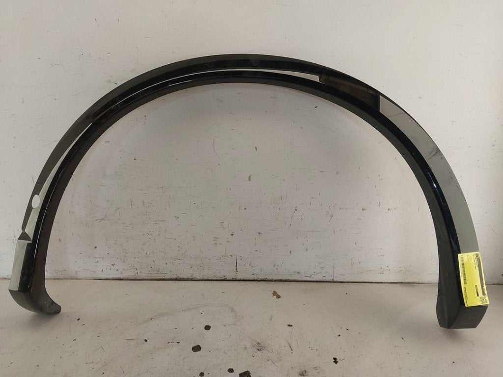 PASSAGE DE ROUE ARRIÈRE Volkswagen Tiguan (CT1) (01-2023/-), Volkswagen, Volkswagen AG, Utilisé, Kundenbetreuung@volkswagen.de