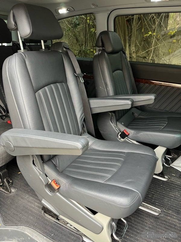 2 lederen zetels Mercedes Viano of Vito, Auto-onderdelen, Ophalen, Mercedes-Benz
