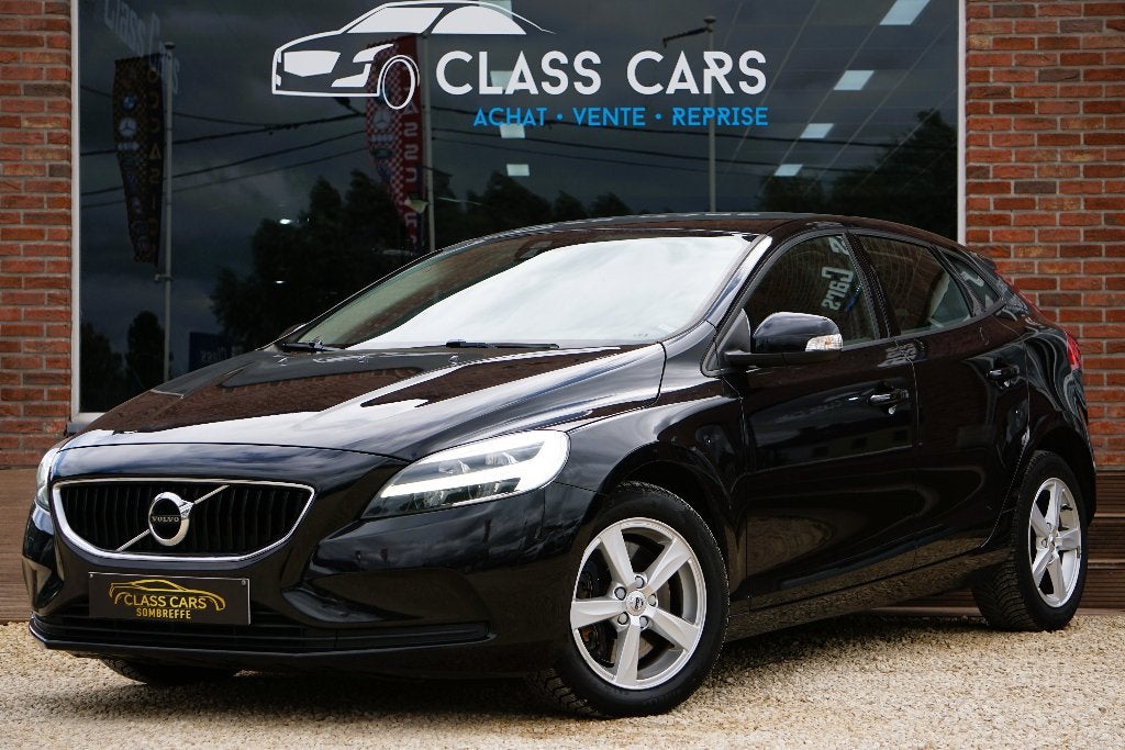 VOLVO V40 2.0 D2 Kinetic AUTO NAVI PDC-AR LED CARNET CRUISE, Autos, Achat, Euro 6, Entreprise, https://public.car-pass.be/vhr/73a5cf50-885d-40f0-b022-4f1a9cdbe599