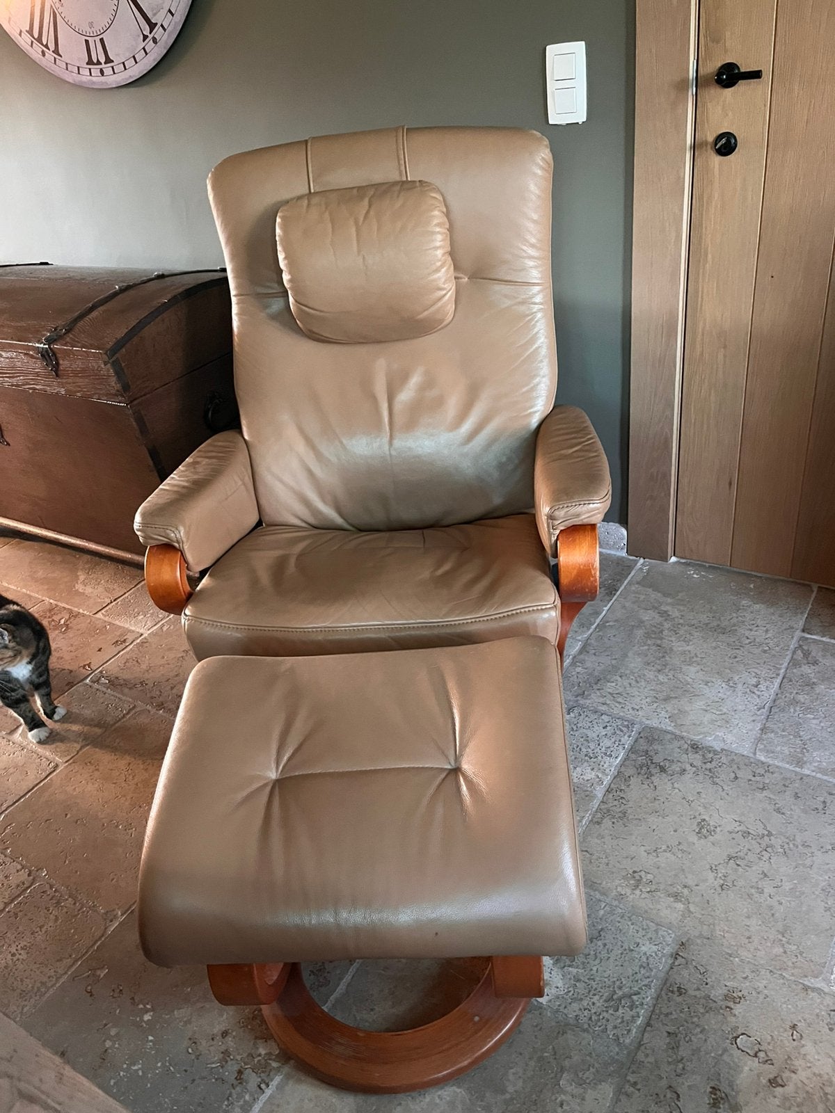 Relaxzetel leder met voetenbankje Himolla, Huis en Inrichting, Ophalen, Gebruikt, Leer, Landelijk