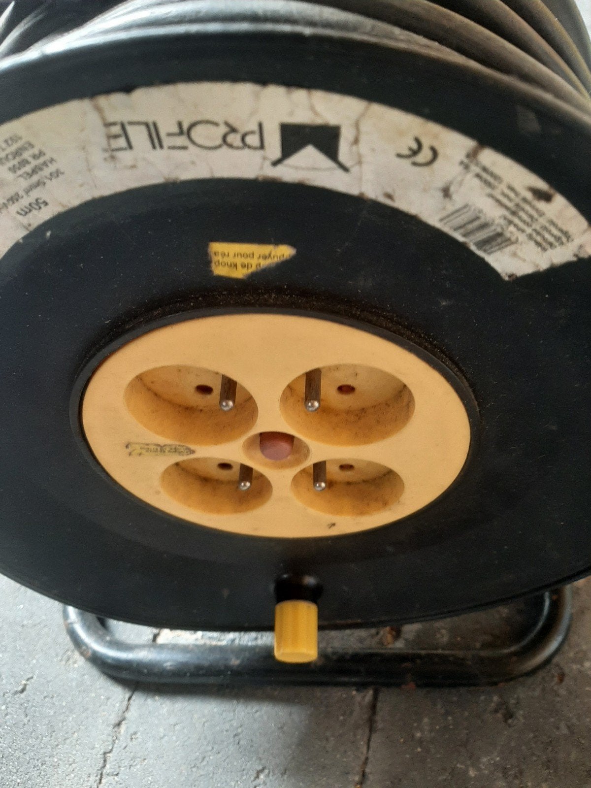Rolkabel, Enlèvement