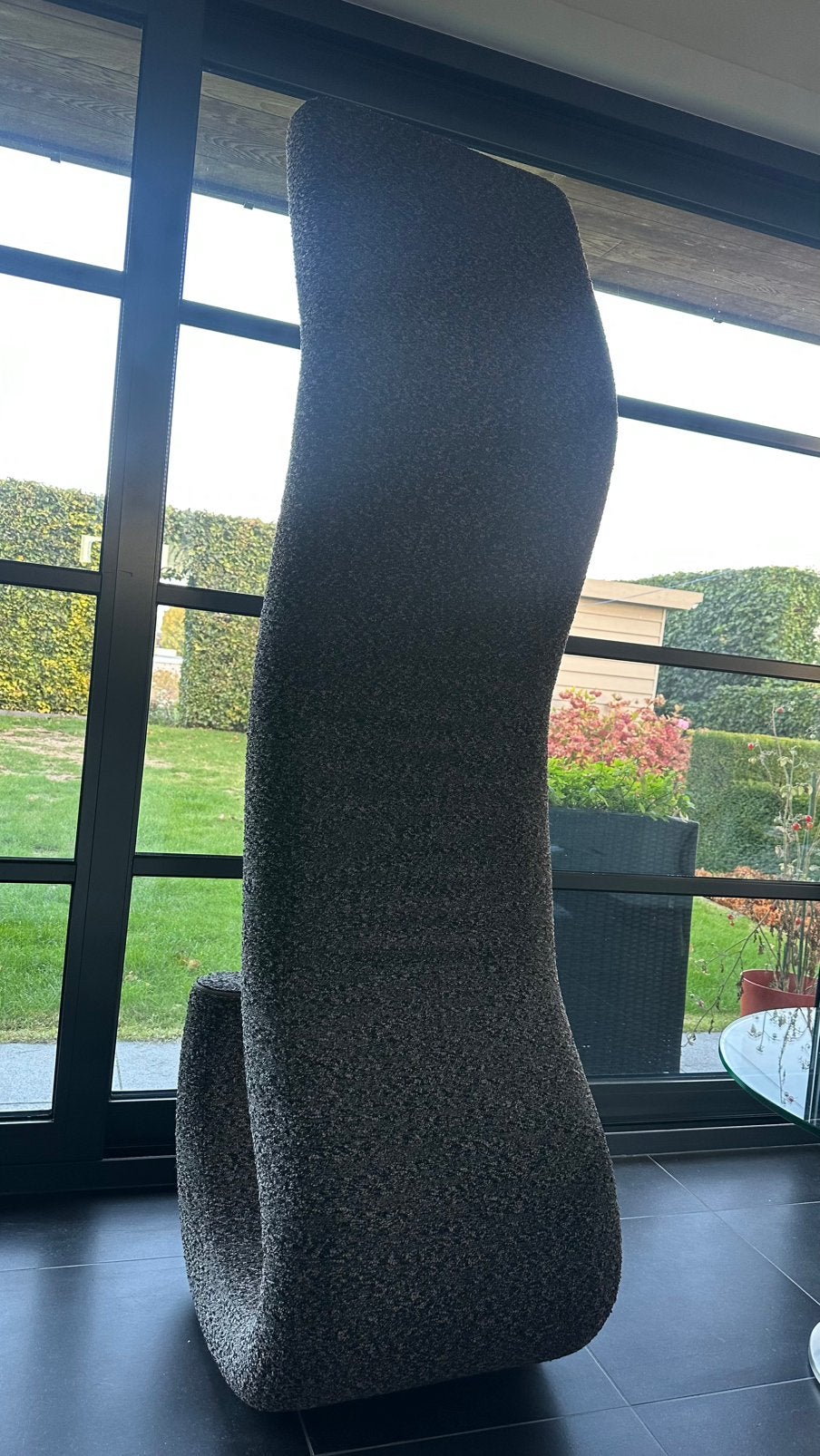 Unieke designfauteuil – sculpturaal model, Ophalen, Zo goed als nieuw