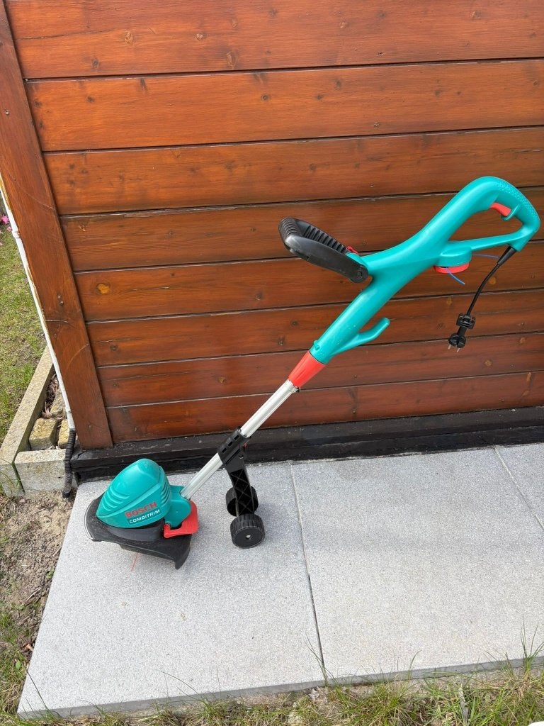 BOSCH grastrimmer met wielenset, Tuin en Terras, Grastrimmers, Ophalen, Zo goed als nieuw, Elektrisch, Bosh