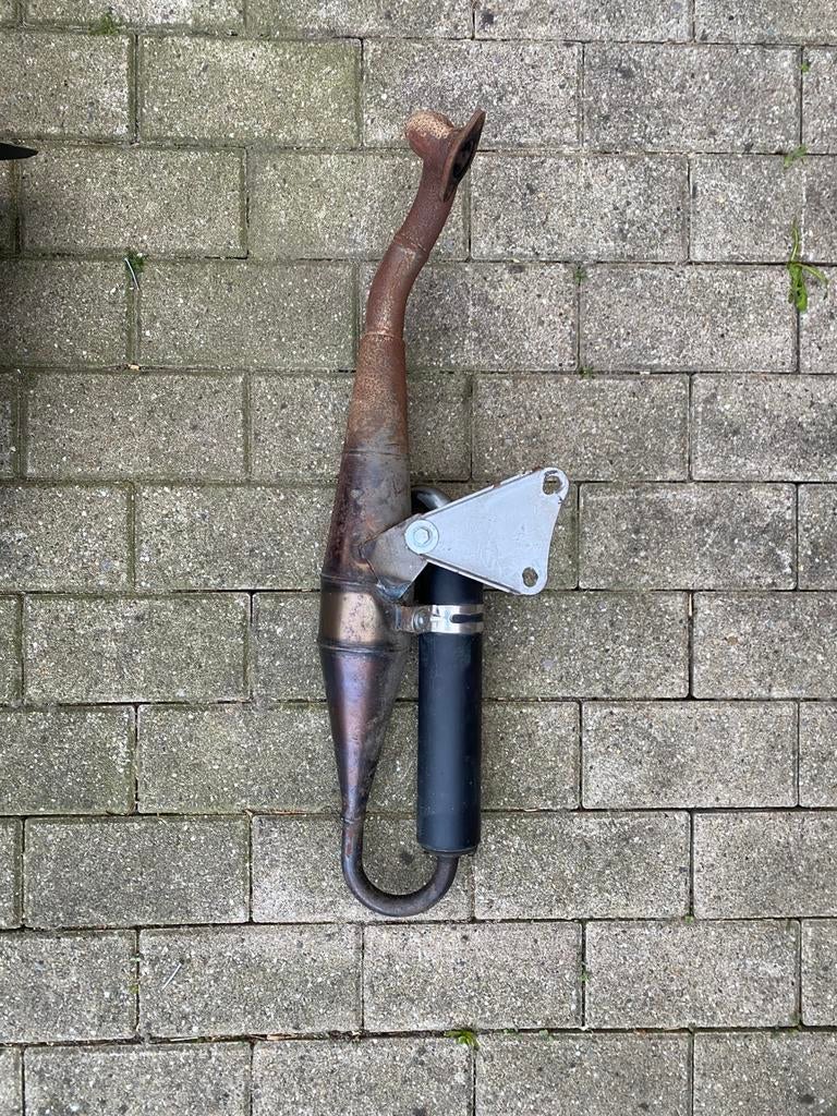 Uitlaat brommer, Enlèvement, Comme neuf