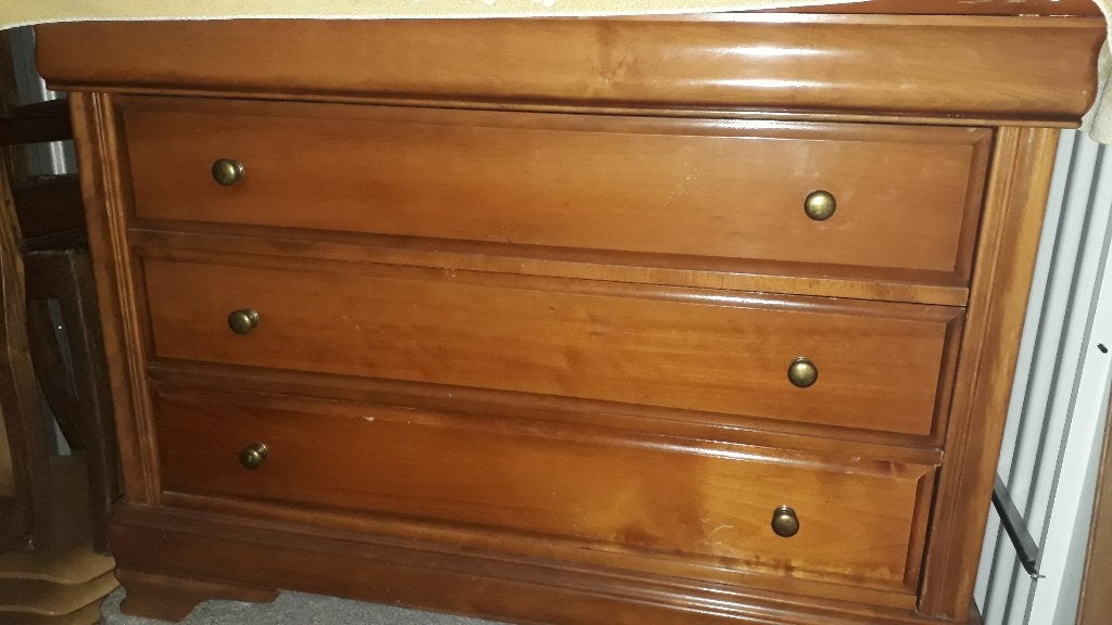 Commode 4 tiroirs en merisier, style Louis Philippe, Antiquités & Art, Enlèvement