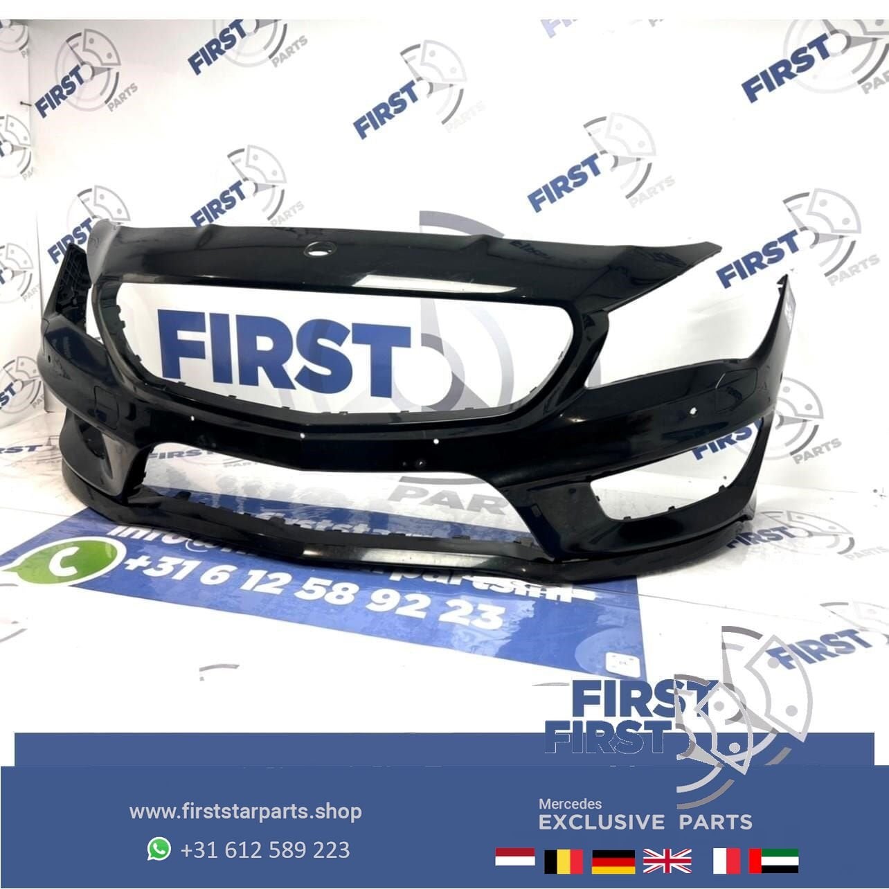 W117 45 AMG Voorbumper 2015 CLA45 bumper PDC OEM, Gebruikt, -, Voor, Ophalen of Verzenden
