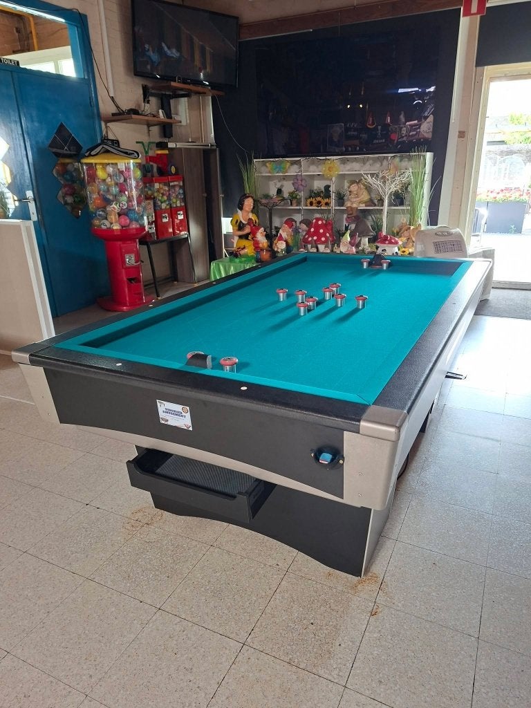 Biljarts in stock., Ophalen, Zo goed als nieuw, Biljarttafel