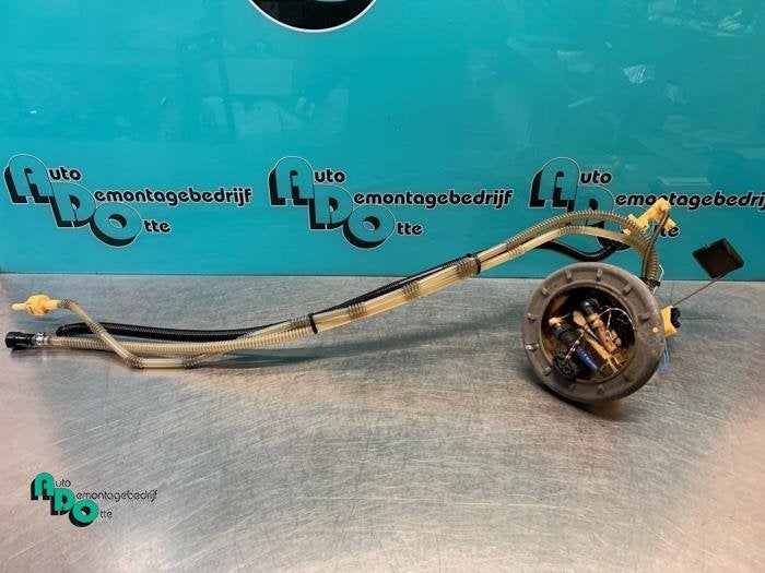 Flotteur de carburant d'un BMW 1-Serie (1-Serie 03-), -, 3 mois de garantie, Utilisé, -