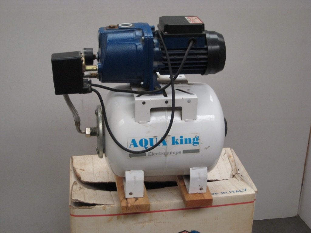 WATERPOMP MET DRUKVAT AQUA King, Ophalen, Gebruikt, Elektrisch