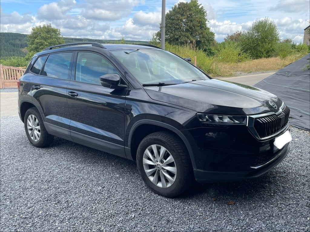 Skoda Karoq, Autos, Achat, Carnet d'entretien, 5 places, Automatique