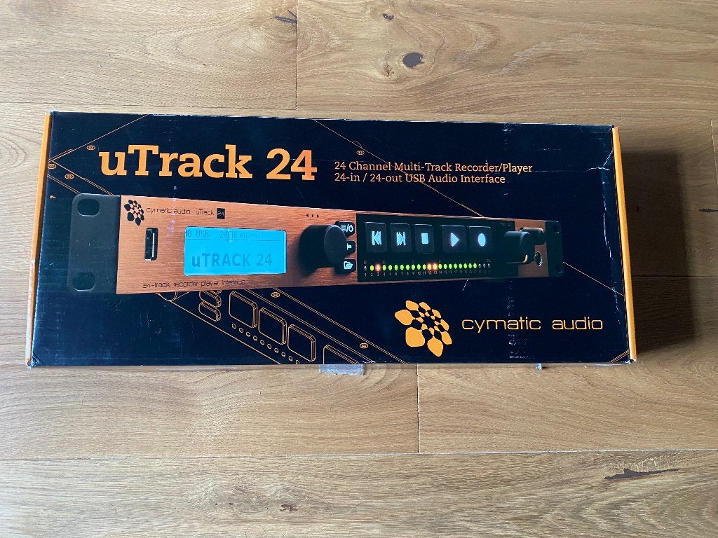 Cymatic Audio uTrack24 + MIDI Relay + DB25 playback rig, Enlèvement ou Envoi, Comme neuf, Audio