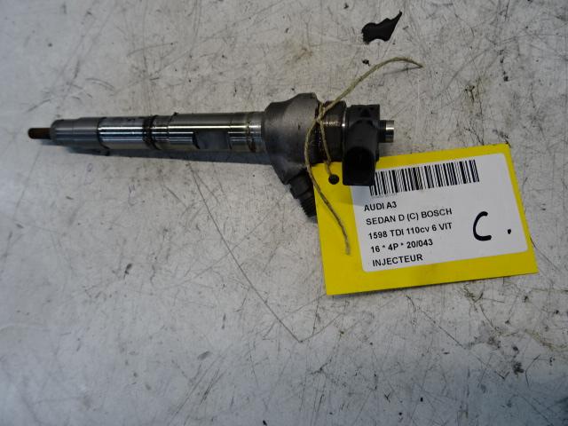 INJECTEUR Audi A3 Limousine (8VS / 8VM) (04L130277AD), Utilisé, Audi