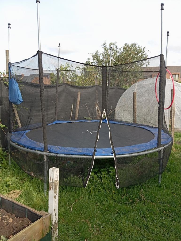 Trampoline, Enlèvement