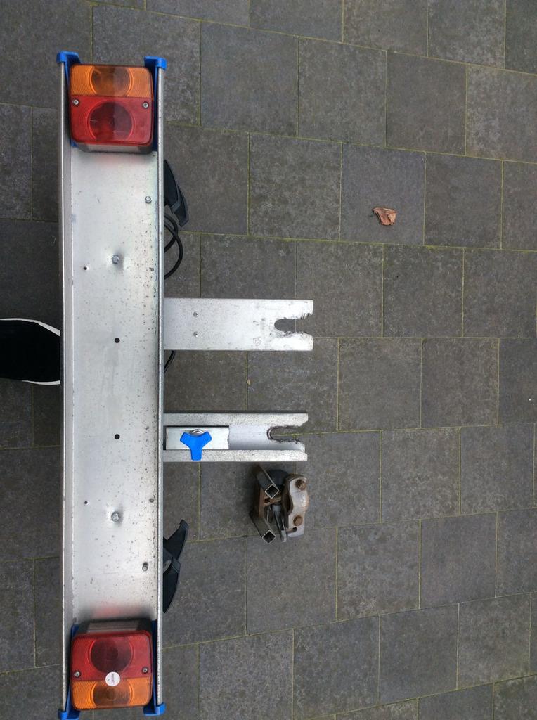 Fietsenrek voor gewone fietsen, Ophalen, Gebruikt
