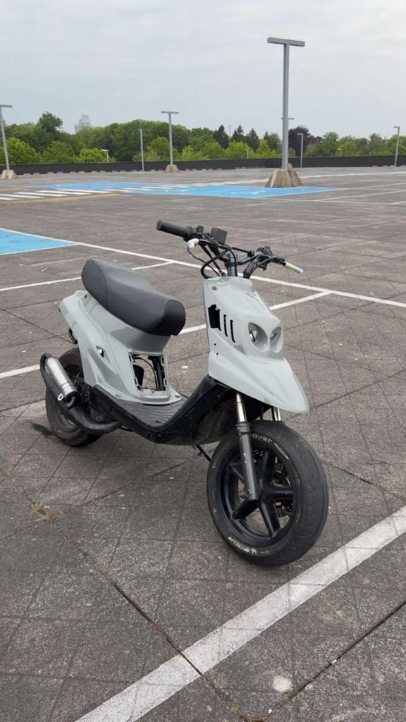 Mbk booster 70cc, Fietsen en Brommers, Ophalen, Zo goed als nieuw