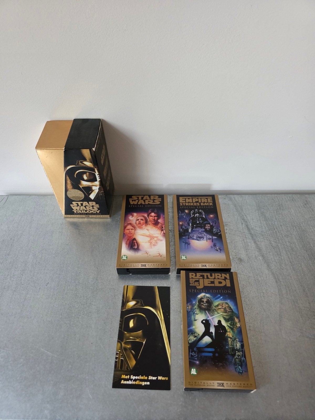 Coffret VHS Star Wars Trilogy, édition spéciale, doré, THX, Anglais, Coffret, Comme neuf, VHS