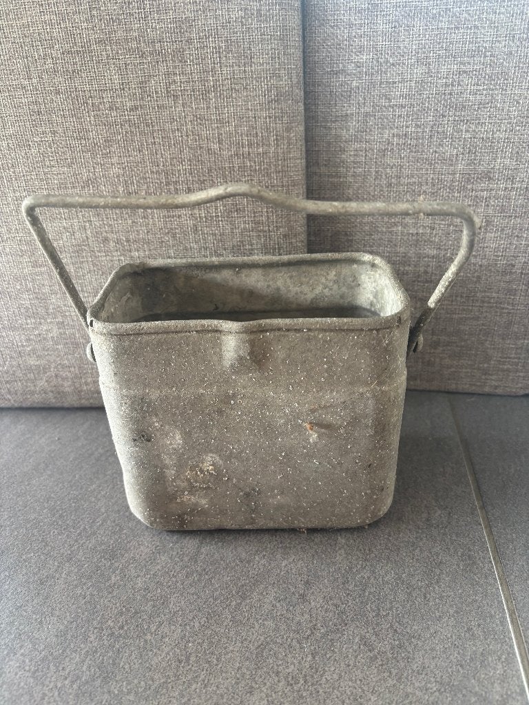 Originele Franse Gamel / Eetblik WWII – De Buyer 1936, Verzamelen, Militaria | Tweede Wereldoorlog, Landmacht, Overige typen, Ophalen of Verzenden