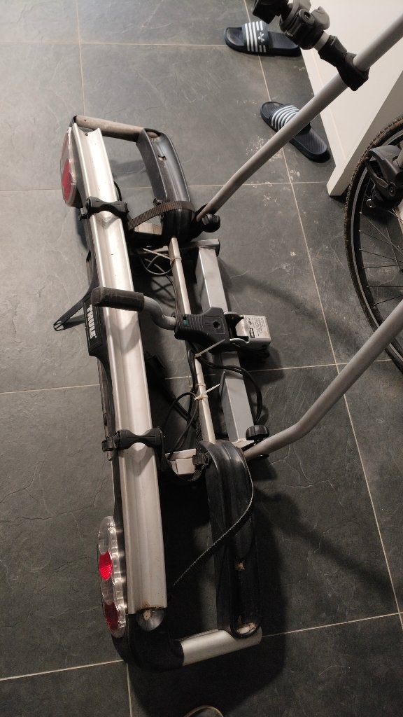 Porte vélo Thule 51kg, Enlèvement, Utilisé