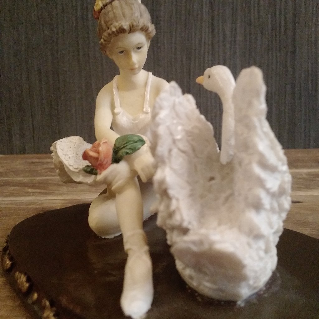 2 figurines de ballerines et de cygnes... le lac des cygnes , Envoi, Utilisé, Autres types