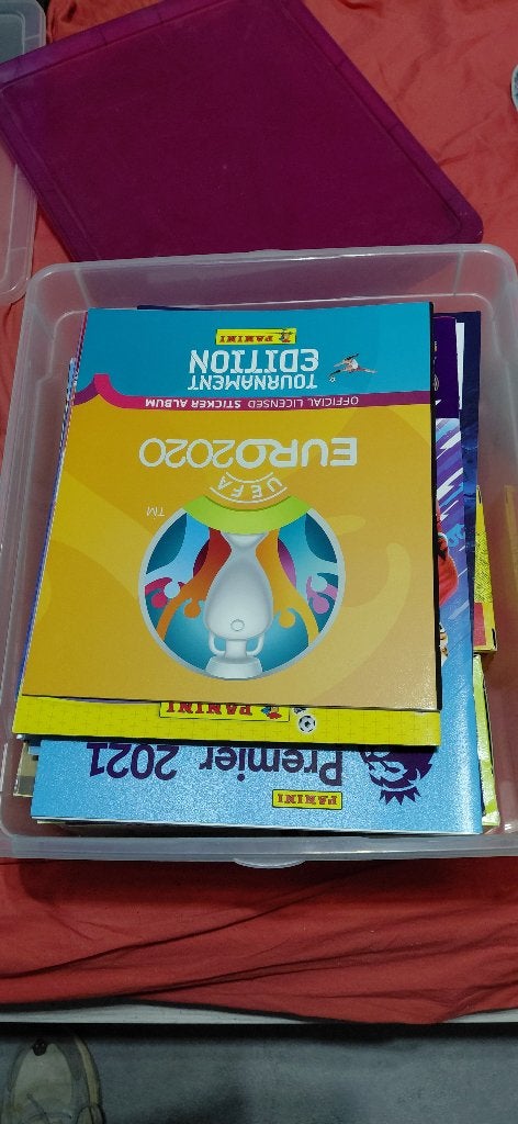 Panini lot, Enlèvement, Neuf