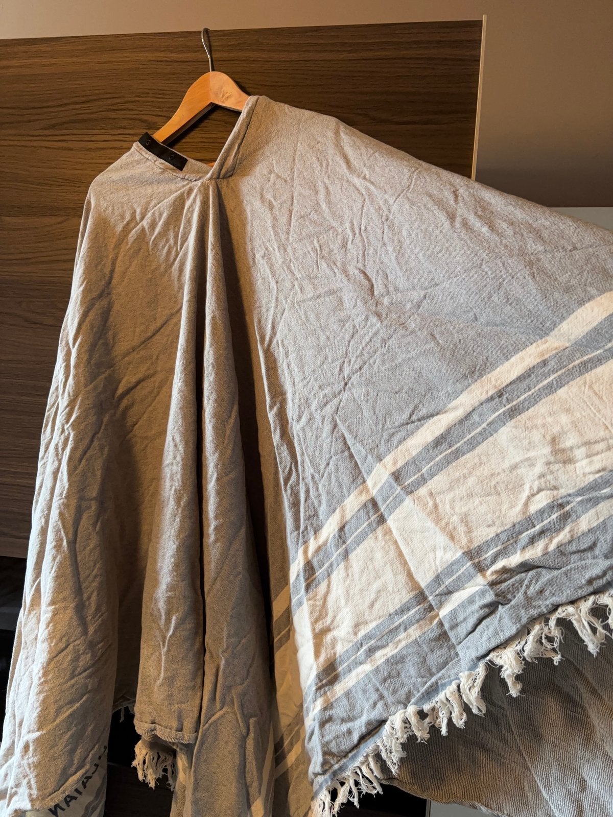 Gratis Bad poncho, Enlèvement, Comme neuf