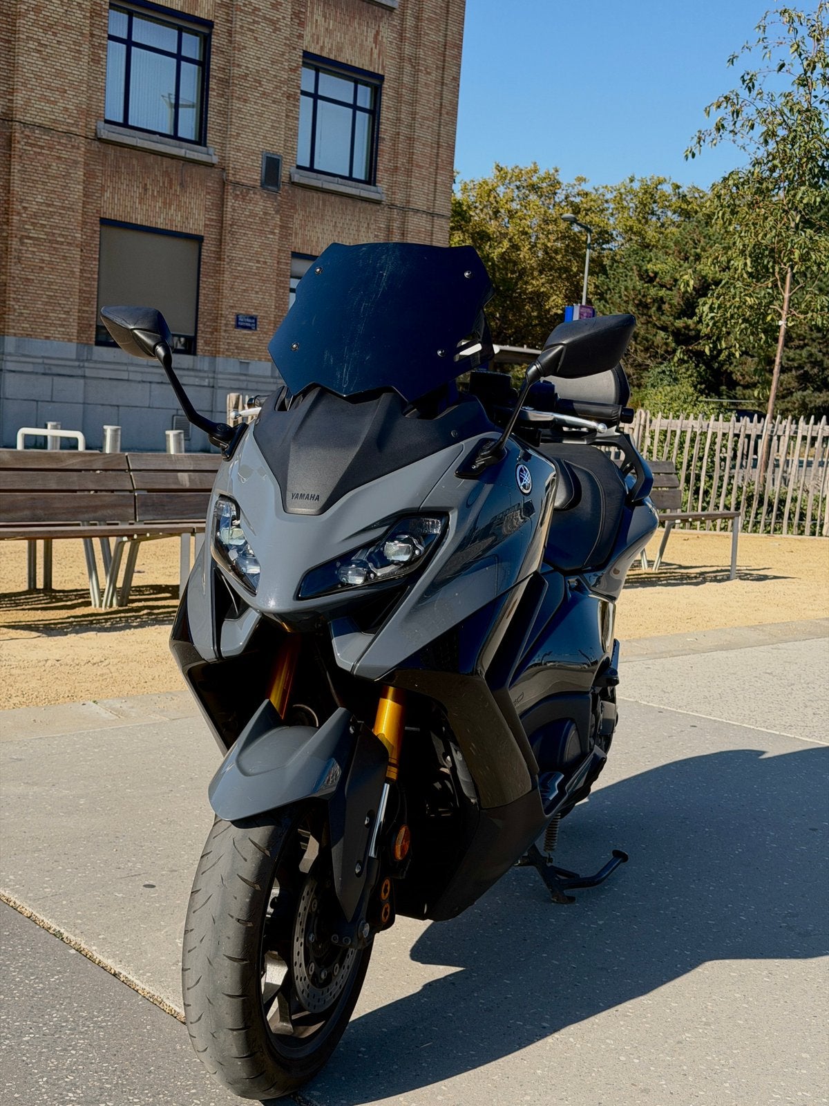 Yamaha T-Max 560 Techmax, Motos, Particulier, Régulateur de vitesse