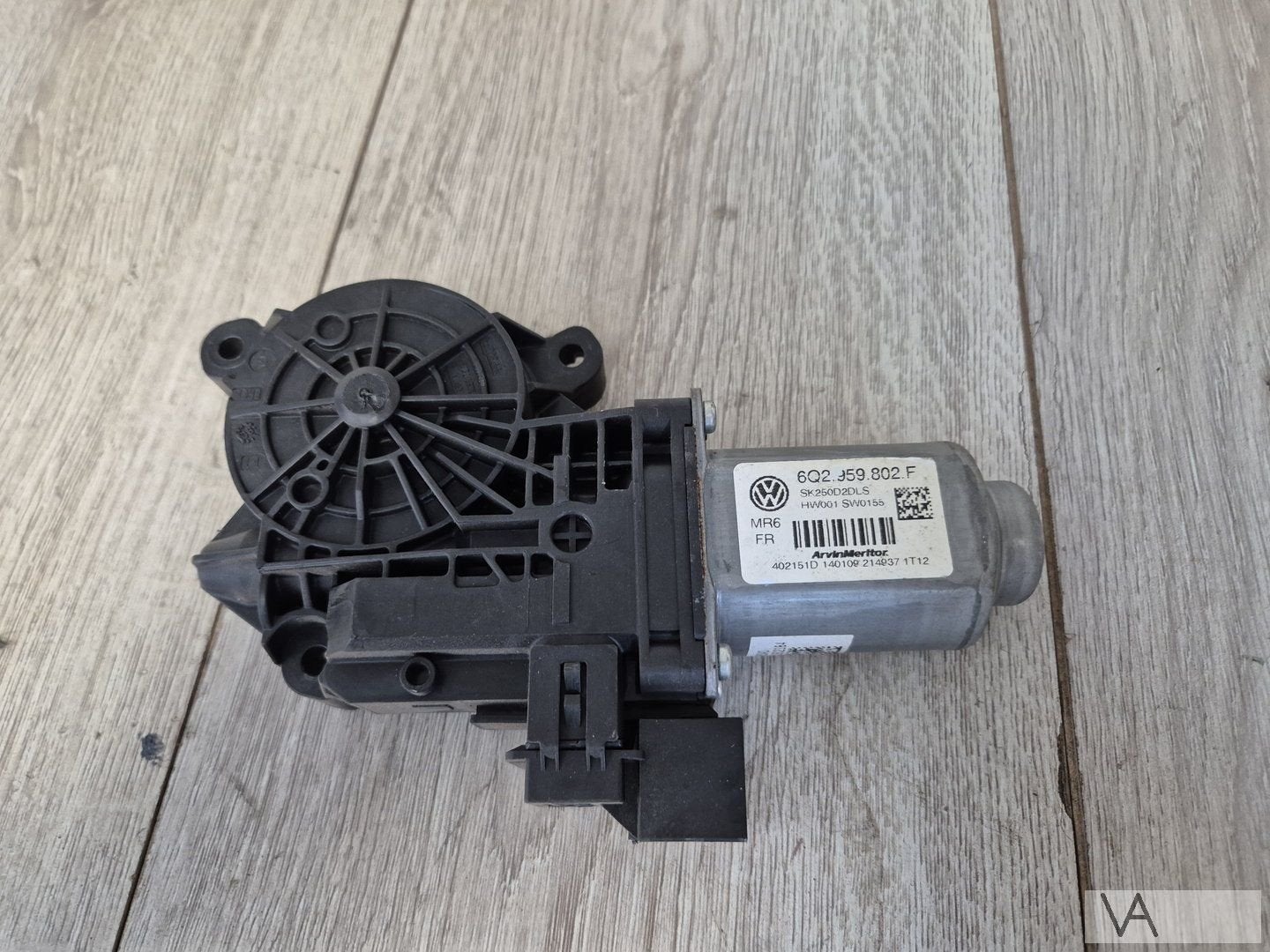 Raammotor links voor VW Polo / Skoda Fabia 6q2959802F €100, -, Utilisé, Skoda, -