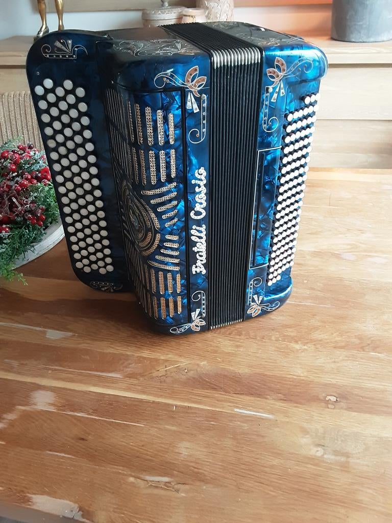 Accordeon Fratelli Crosio, Enlèvement