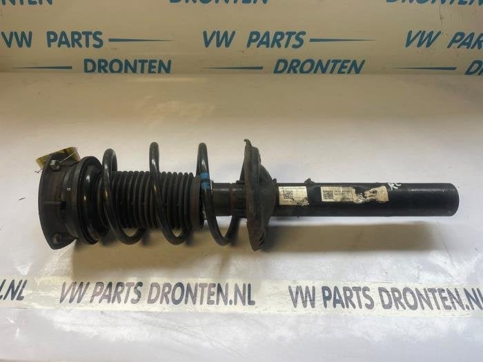 Barre amortisseur avant droit d'un Volkswagen Golf, Volkswagen, -, 3 mois de garantie, Utilisé