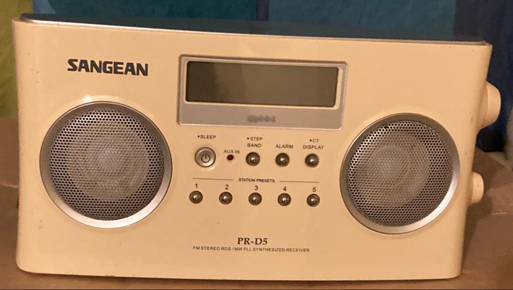 Sangean PR-D5 draagbare radio, Audio, Tv en Foto, Ophalen of Verzenden, Zo goed als nieuw, Radio