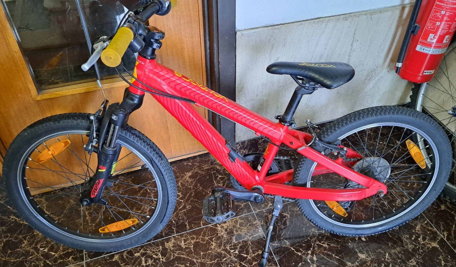 Scott-model, spanning: 20 inch, voorwielophanging, snelheden, Fietsen en Brommers, Ophalen, Zo goed als nieuw