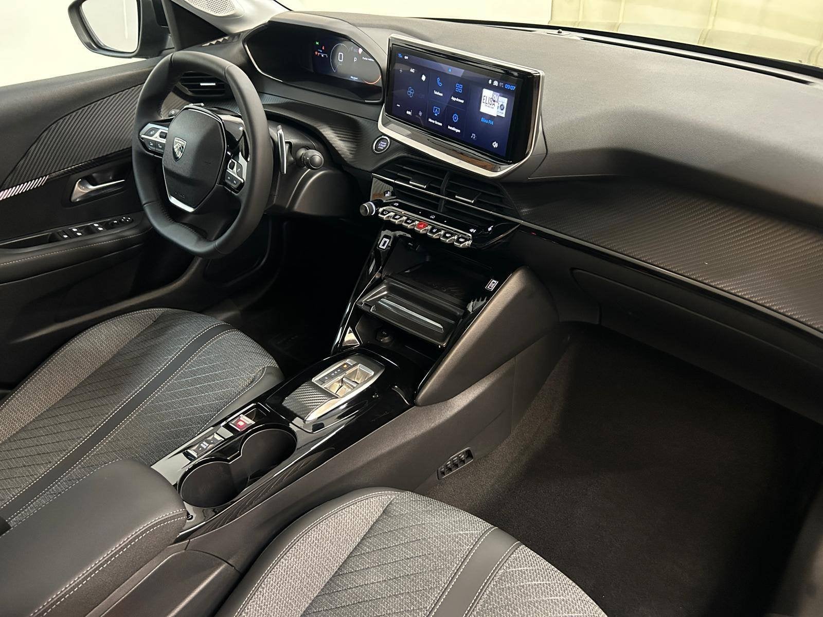 Peugeot 208 Hybrid Allure e-DCS6 (automatique), Autos, Commande vocale, Achat, Euro 6, Entreprise