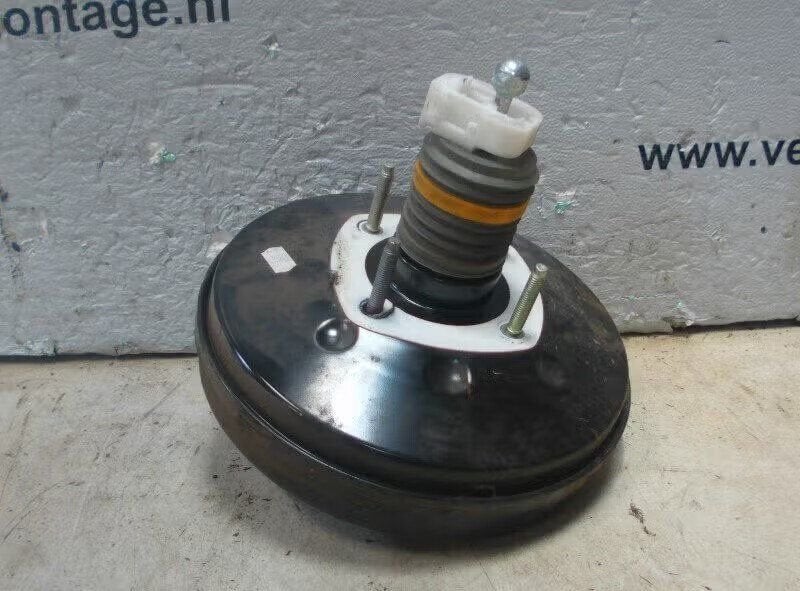 REMBEKRACHTIGER Ford Ka II (01-2008/05-2016) (51866800), Postoffice@zf.com, Enlèvement ou Envoi, Löwentaler Straße 20 88046 Friedrichshafen, DE
