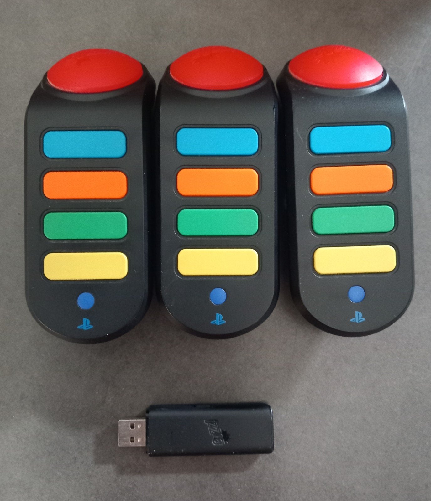 Buzz ! sans fil Buzzers avec récepteur USB -> 5€, Sans fil, PlayStation 2, Comme neuf, Enlèvement