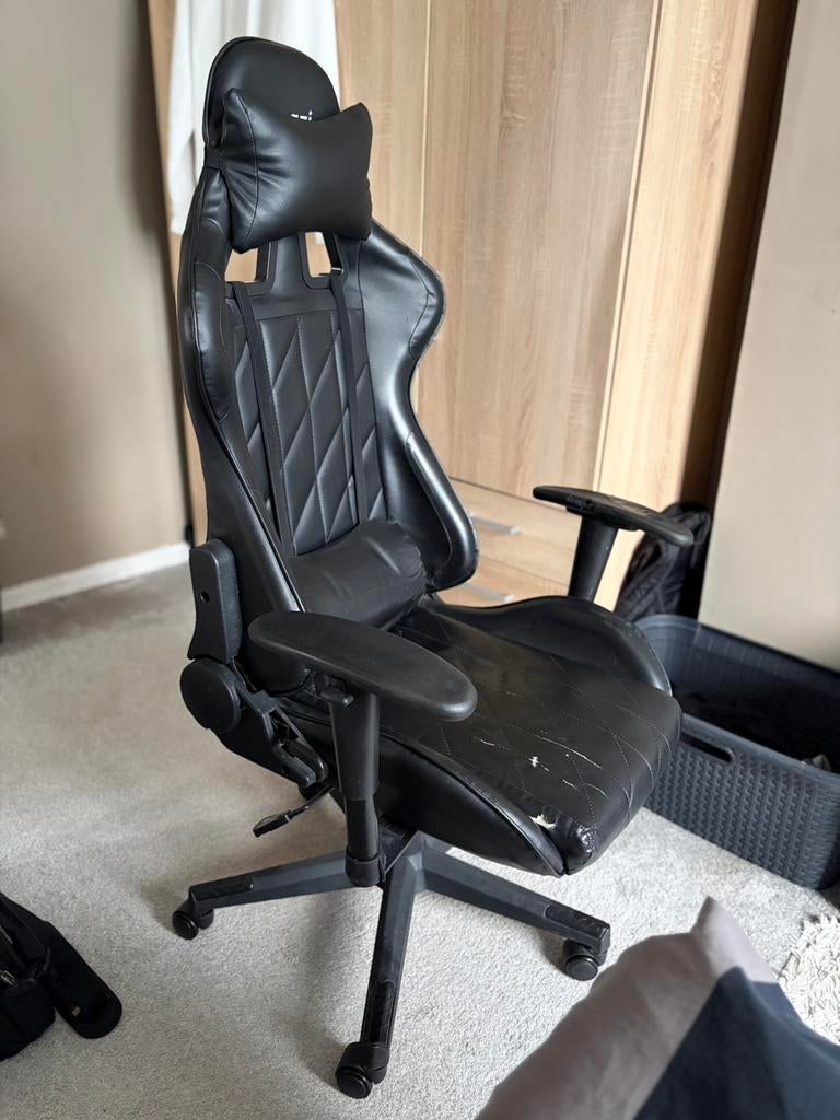 Gaming stoel, Maison & Meubles, Chaises de bureau, Chaise de bureau de gaming, Enlèvement, Utilisé, Chaise de bureau